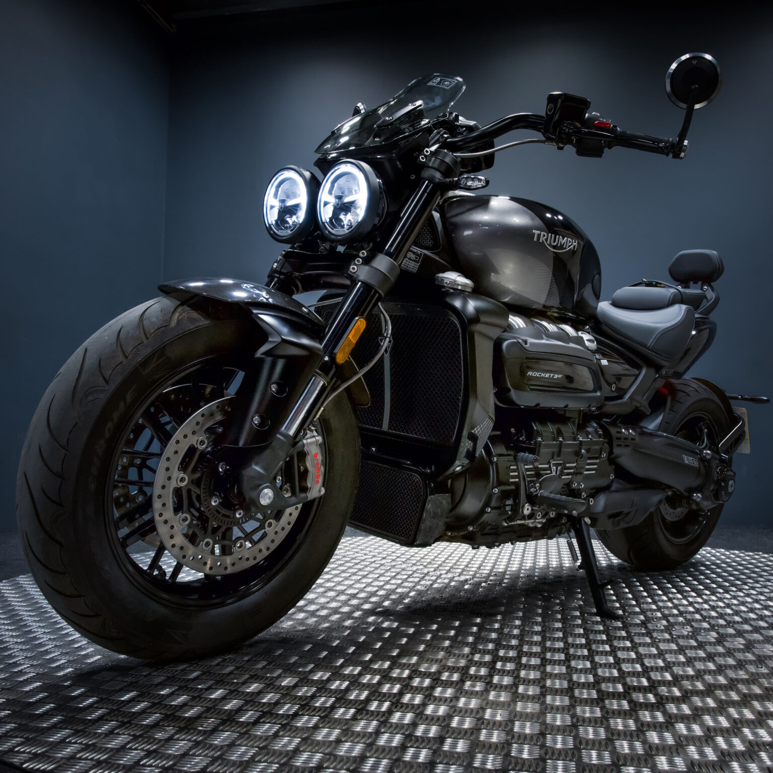 Triumph Rocket Black Edition Rev Comps