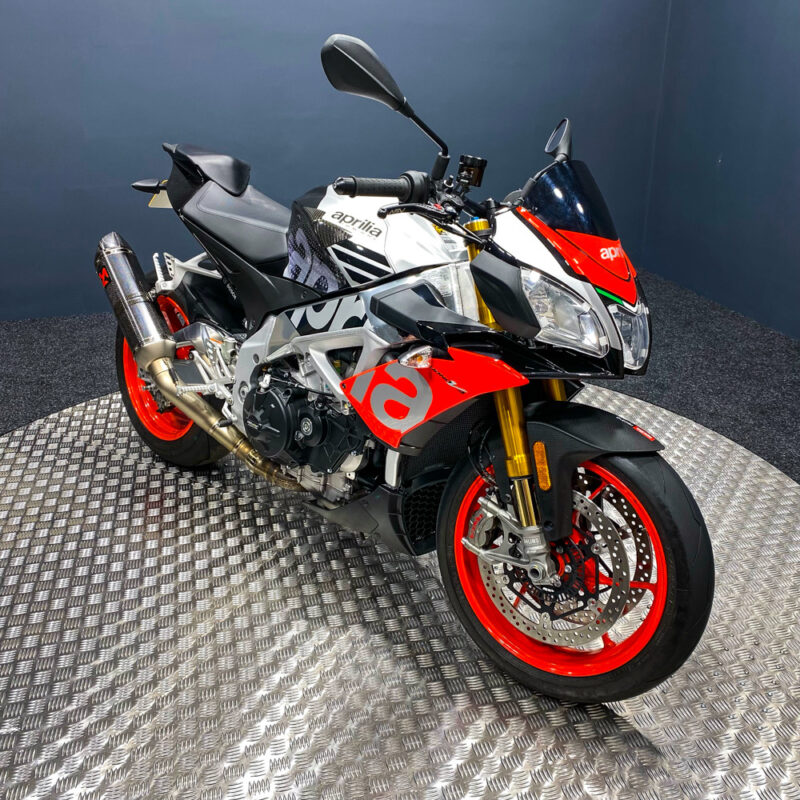 2018 Aprilia Tuono V4 1100 Factory + £1000 - Rev Comps