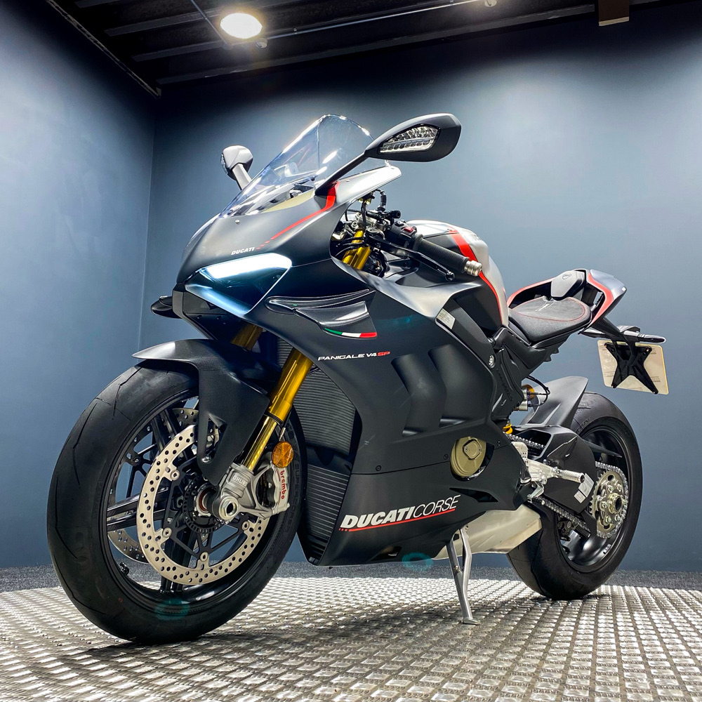 New 2021 Ducati Panigale V4 SP + £2000 - Rev Comps