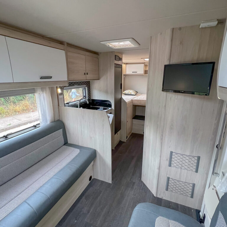 2021 Ford Auto-Trail F70 Motorhome + £5000 - Rev Comps