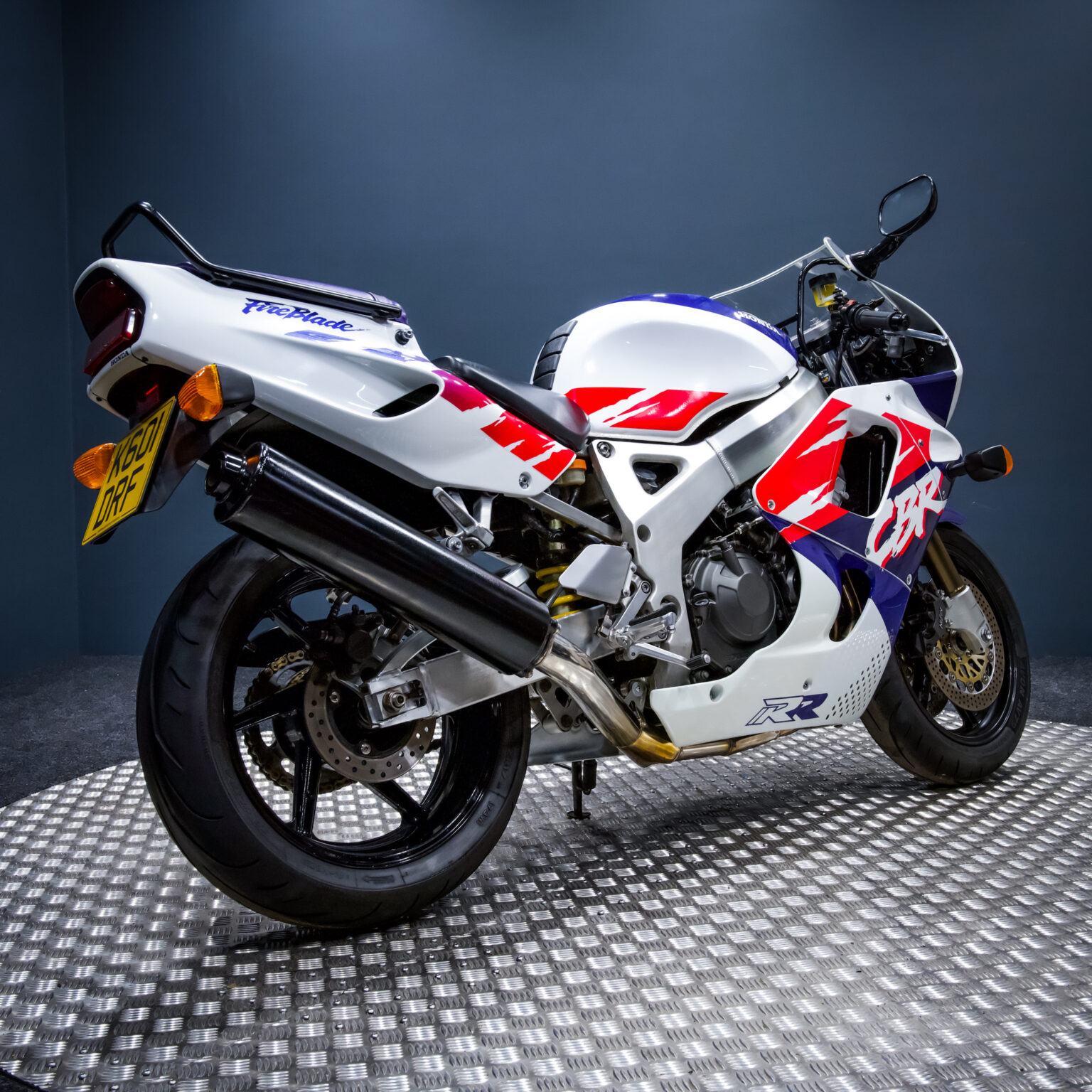 1993 HONDA FIREBLADE CBR900RR - 499 Tkts - Rev Comps