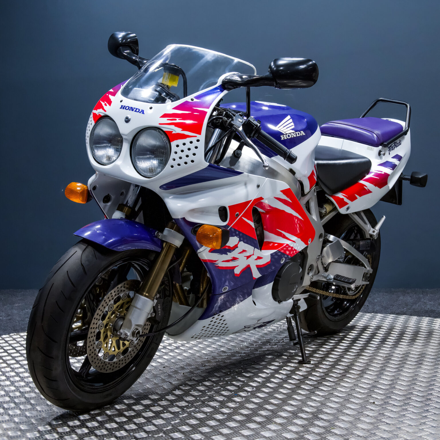 1993 HONDA FIREBLADE CBR900RR - 499 Tkts - Rev Comps