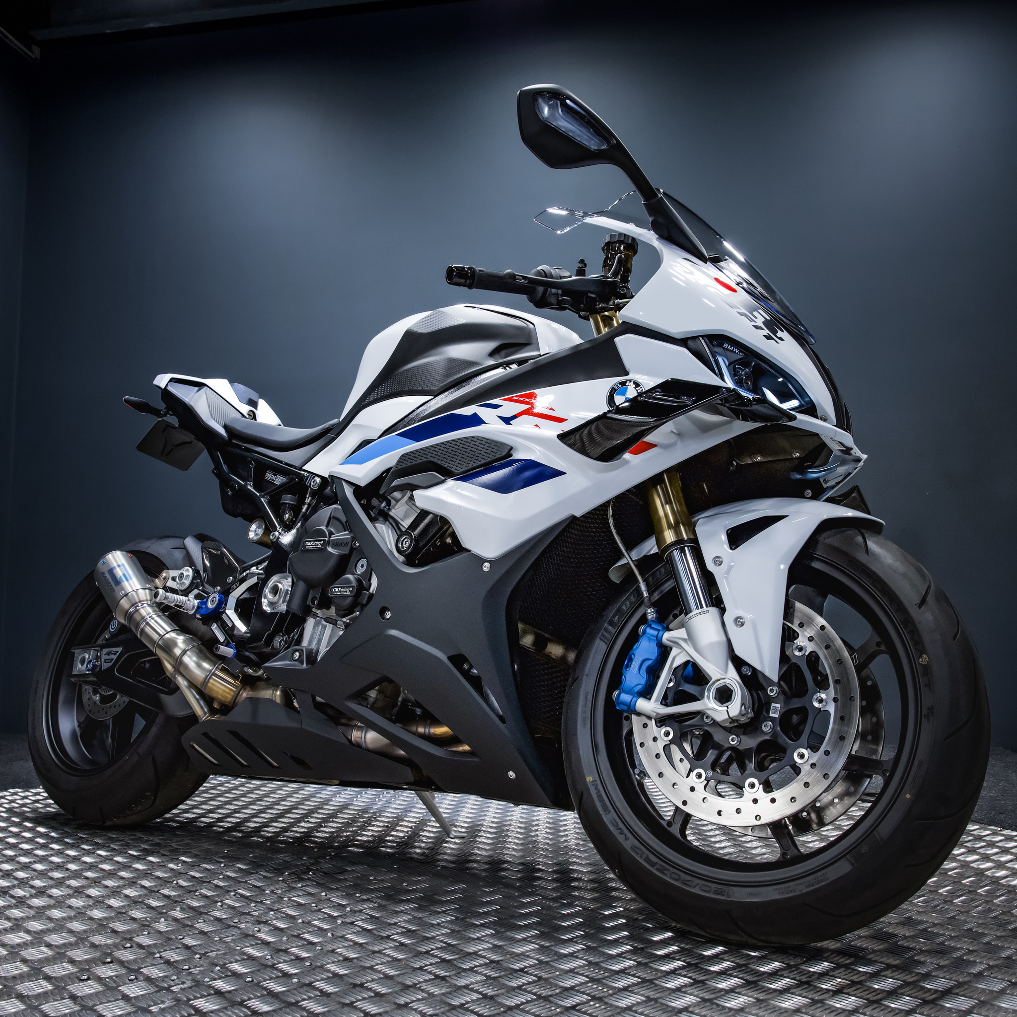 Stephen mason - 2023 BMW S1000RR M SPORT + £2000 - Rev Comps