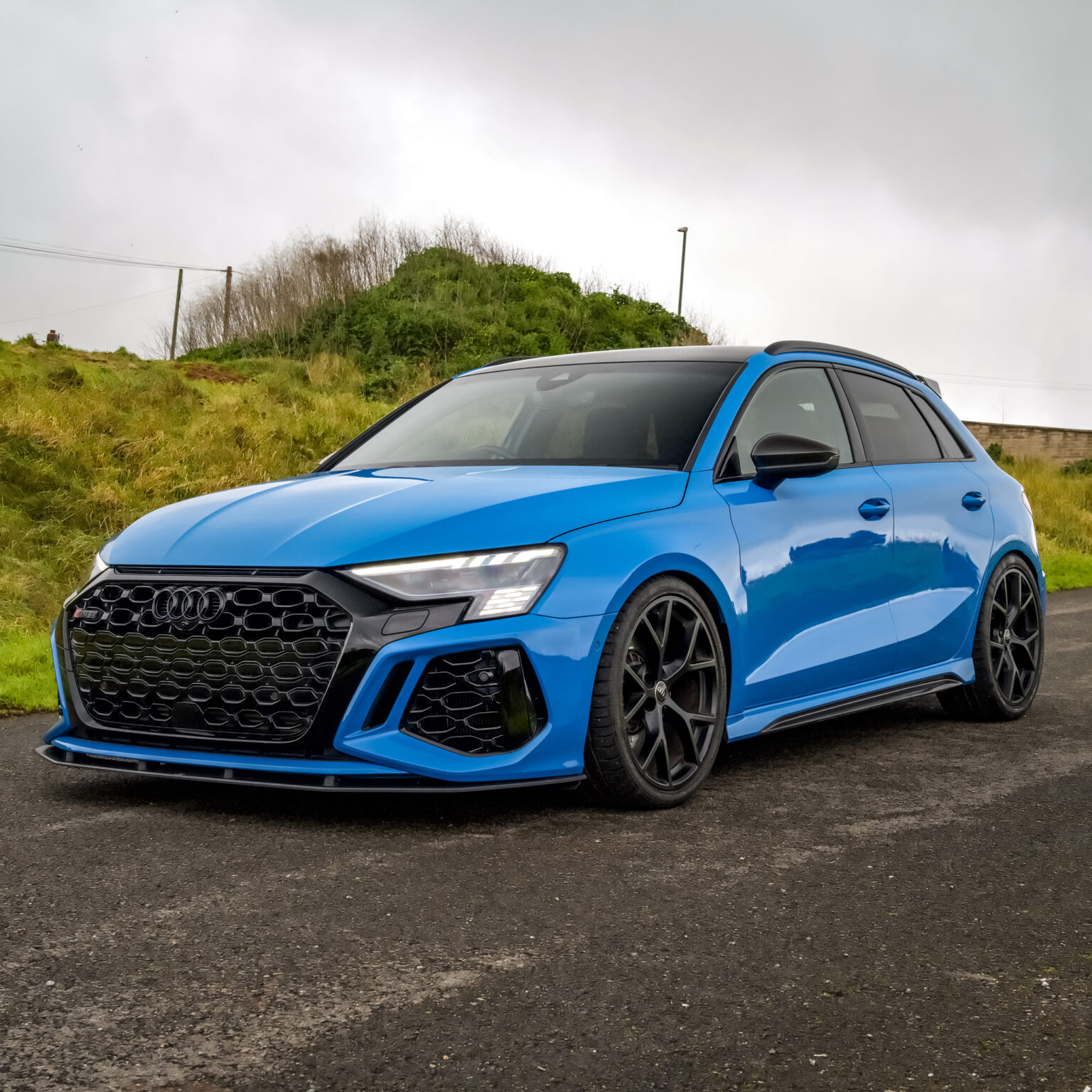 2022 Audi Rs3 Carbon Black Edition + £2000 - Rev Comps