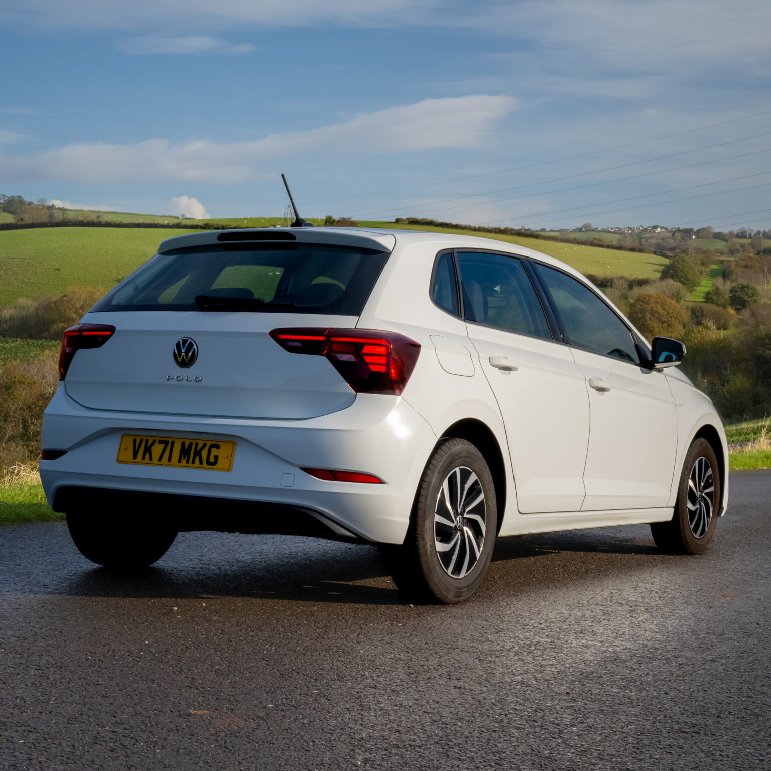 2021 VOLKSWAGEN POLO LIFE DSG + £1000 - Rev Comps