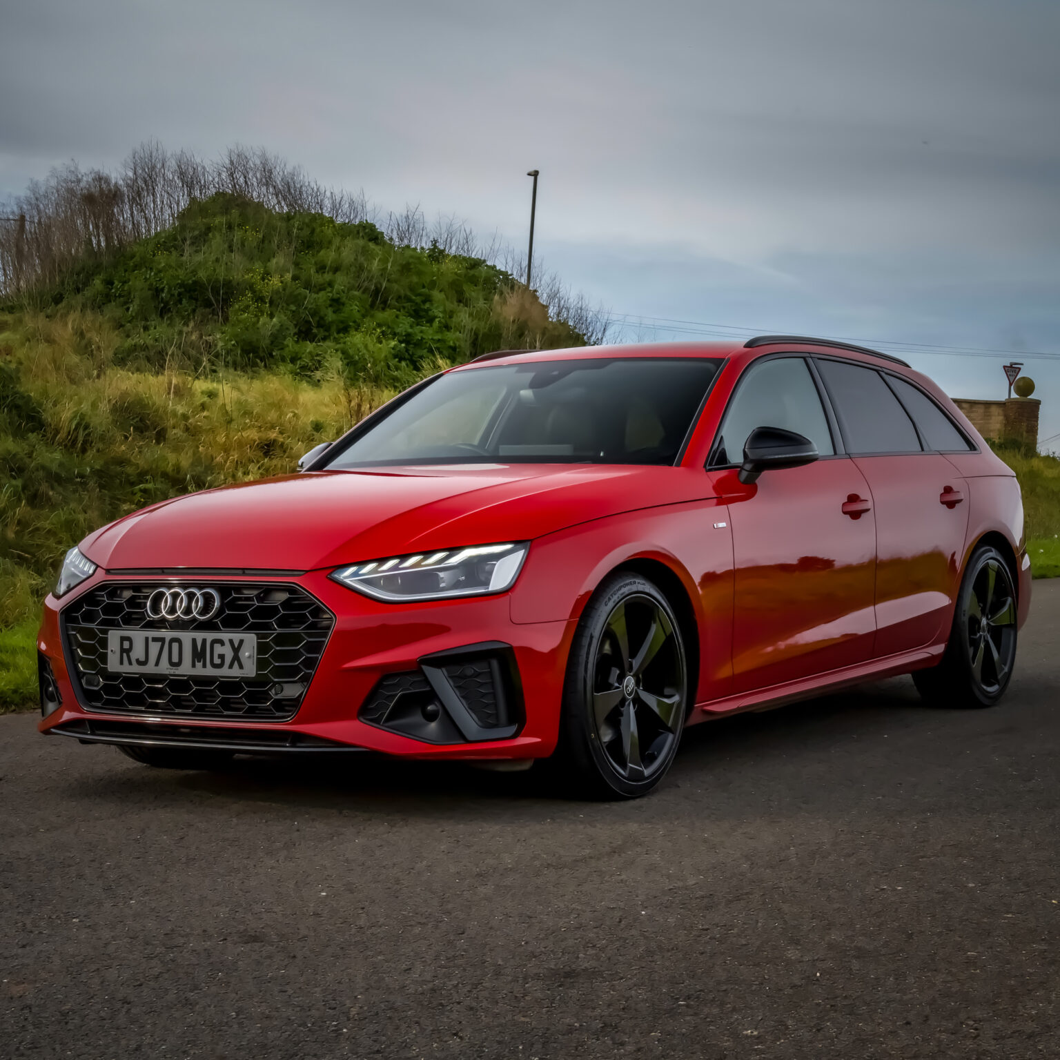 2021 AUDI A4 S LINE BLACK ED ESTATE + £1000 - Rev Comps