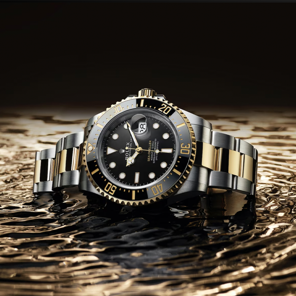 New 2023 Rolex Sea Dweller oystersteel 18ct yellow gold Rev Comps