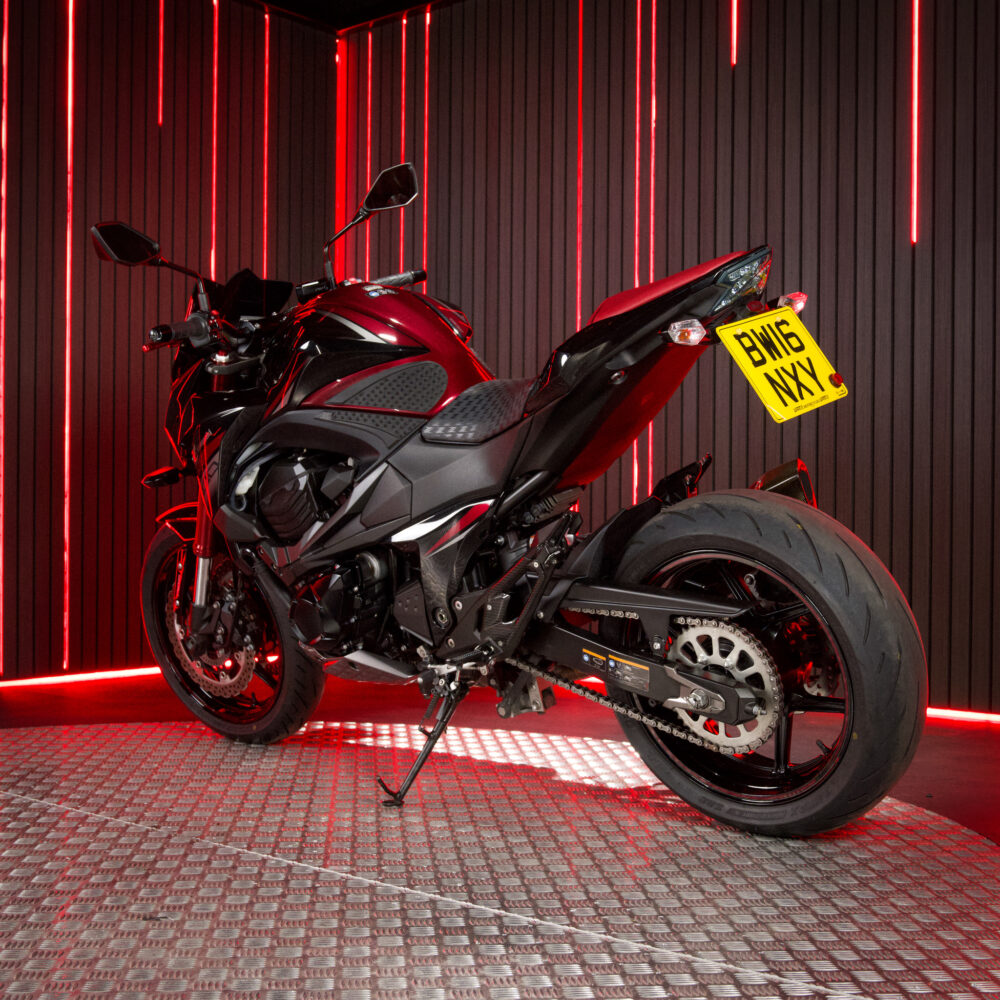 2016 KAWASAKI Z800 SUGOMI EDITION + £1000 - Rev Comps